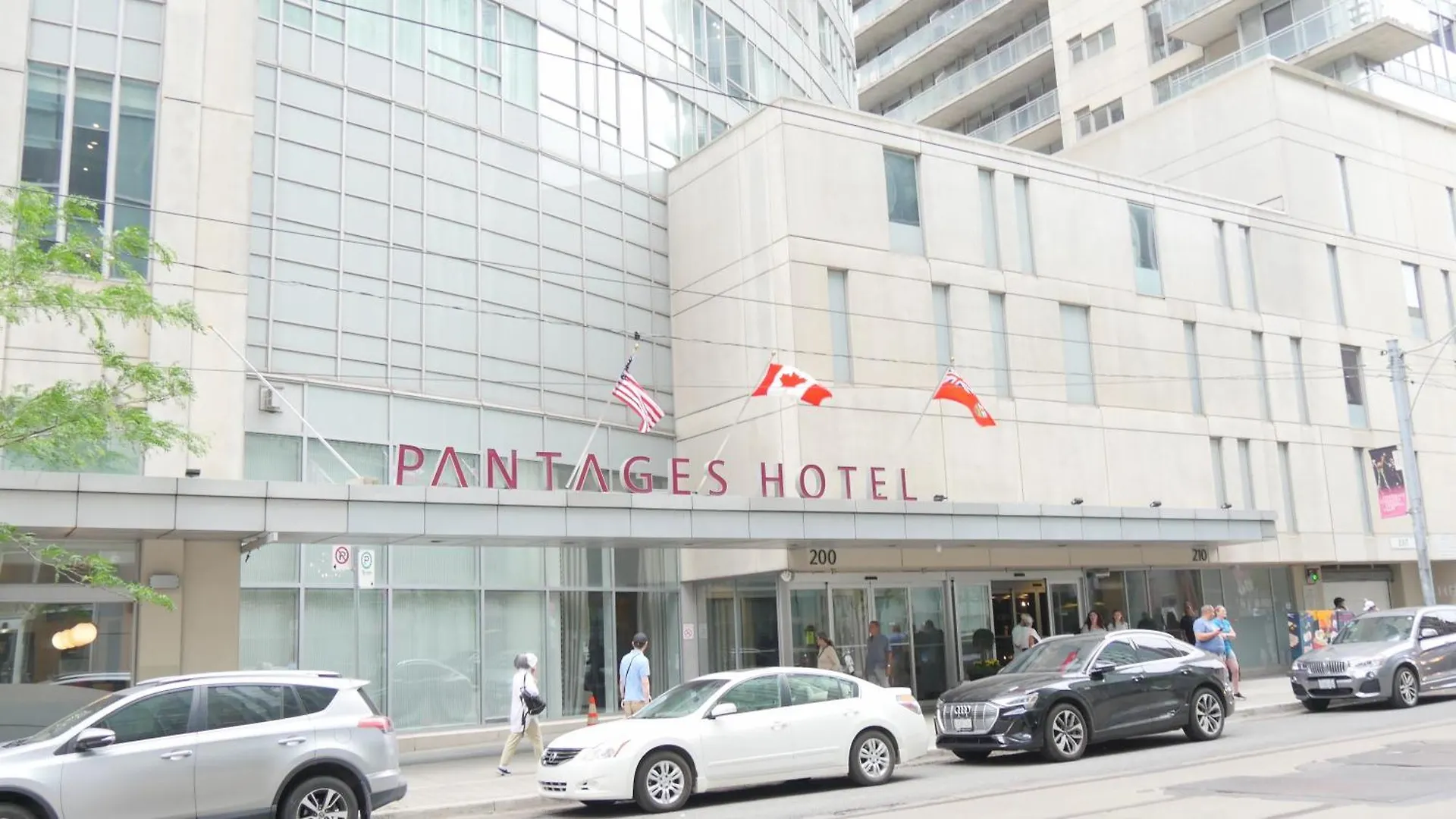 Pantages Skyline Suite In Toronto Centre Near All Attractions
